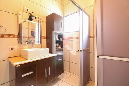 Casa à venda com 413m², 3 quartos e 2 vagasBanheiro Social