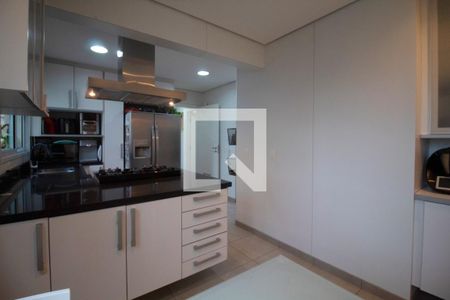 Apartamento à venda com 156m², 4 quartos e 3 vagas Apartamento à venda com 156m², 4 quartos e 3 vagasCozinha