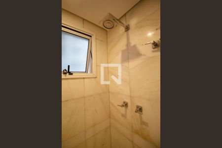 Apartamento à venda com 156m², 4 quartos e 3 vagas Apartamento à venda com 156m², 4 quartos e 3 vagasBanheiro da Suíte 3