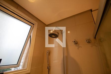 Apartamento à venda com 156m², 4 quartos e 3 vagas Apartamento à venda com 156m², 4 quartos e 3 vagasBanheiro da Suíte 1