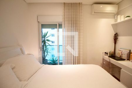 Apartamento à venda com 156m², 4 quartos e 3 vagas Apartamento à venda com 156m², 4 quartos e 3 vagasSuíte 3