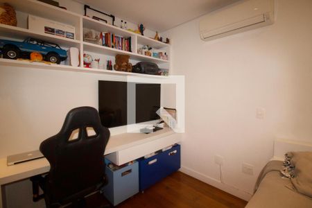 Apartamento à venda com 156m², 4 quartos e 3 vagas Apartamento à venda com 156m², 4 quartos e 3 vagasSuíte 1