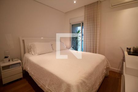 Apartamento à venda com 156m², 4 quartos e 3 vagas Apartamento à venda com 156m², 4 quartos e 3 vagasSuíte 3