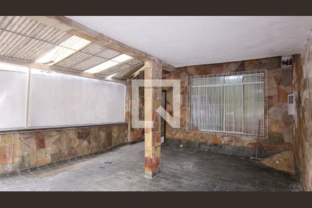 Casa para alugar com 148m², 2 quartos e 1 vagaÁrea de serviço 