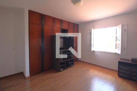 Casa à venda com 600m², 4 quartos e 8 vagasSuíte 4