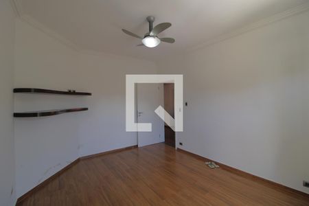 Casa à venda com 600m², 4 quartos e 8 vagasSuíte 1