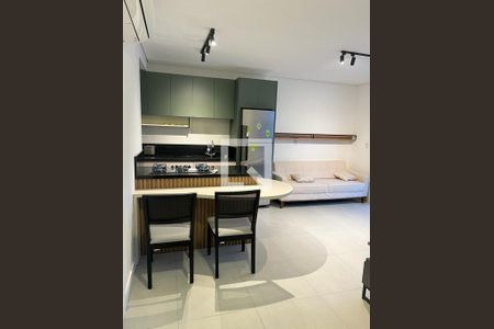 Apartamento para alugar com 103m², 3 quartos e 1 vagaCozinha e Área de Serviço