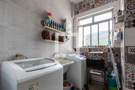 Apartamento à venda com 84m², 2 quartos e 1 vagaÁrea de Serviço