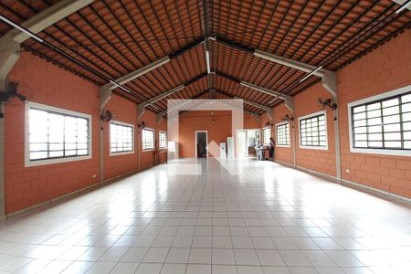 Apartamento para alugar com 45m², 2 quartos e 1 vagaÁrea comum - Salão de festas