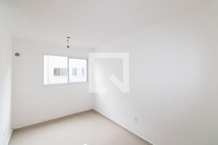 Sala de apartamento para alugar com 2 quartos, 43m² em Guaratiba, Rio de Janeiro