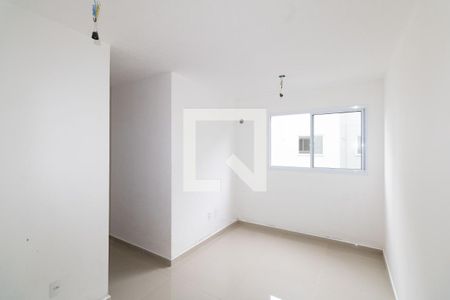 Sala de apartamento para alugar com 2 quartos, 43m² em Guaratiba, Rio de Janeiro