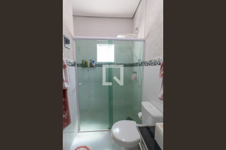 Casa à venda com 270m², 4 quartos e 5 vagasBanheiro Quarto 3