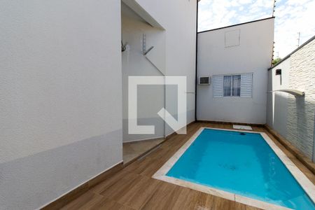 Casa à venda com 270m², 4 quartos e 5 vagasÁrea externa 
