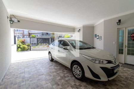 Casa à venda com 270m², 4 quartos e 5 vagasÁrea externa 