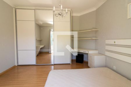 Casa à venda com 270m², 4 quartos e 5 vagasQuarto