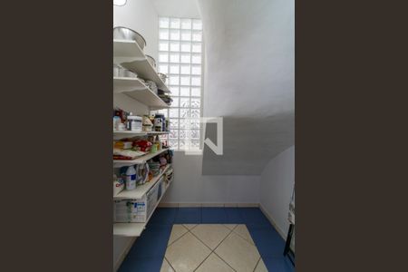 Casa à venda com 270m², 4 quartos e 5 vagasDispensa 