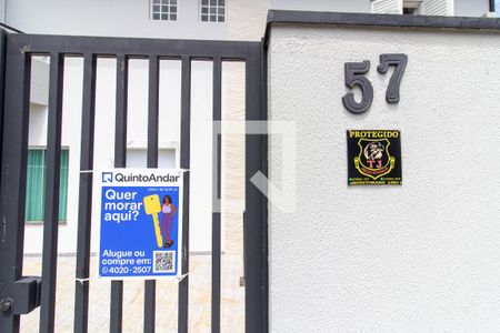 Casa à venda com 270m², 4 quartos e 5 vagasPlaca 