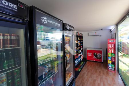 Apartamento para alugar com 58m², 2 quartos e 1 vagaÁrea comum - Mini Mercado