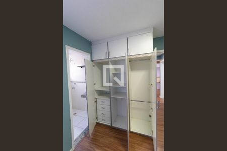 Apartamento para alugar com 58m², 2 quartos e 1 vagaSuíte - Armário