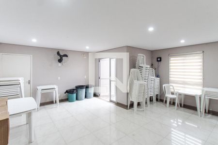 Apartamento para alugar com 49m², 2 quartos e 1 vagaÁrea comum - Salão de festas