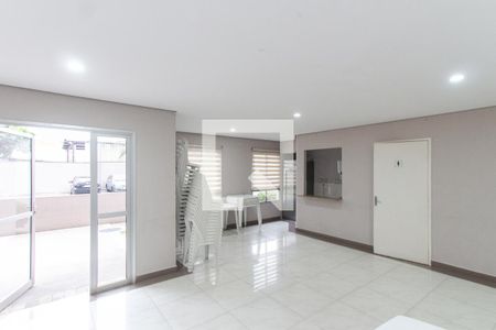 Apartamento para alugar com 49m², 2 quartos e 1 vagaÁrea comum - Salão de festas