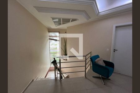 Casa de condomínio para alugar com 320m², 3 quartos e 3 vagasSala 2
