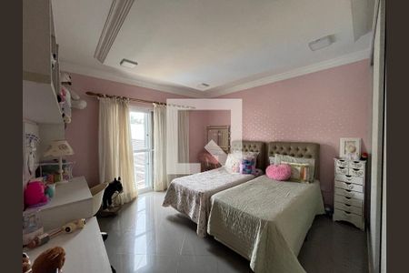 Casa de condomínio para alugar com 320m², 3 quartos e 3 vagasQuarto 3