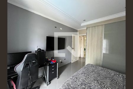 Casa de condomínio para alugar com 320m², 3 quartos e 3 vagasQuarto 2