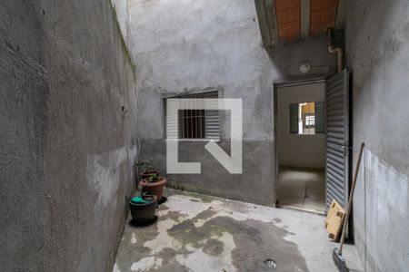 Quintal de casa para alugar com 1 quarto, 60m² em Vila Lourdes, São Paulo