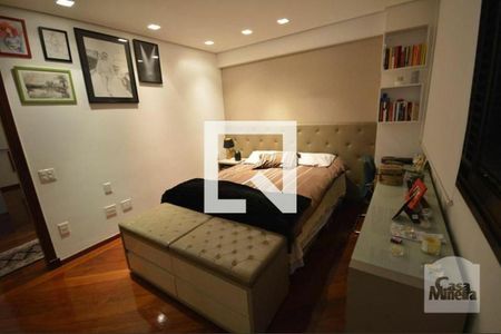 Apartamento à venda com 276m², 4 quartos e 4 vagasQuarto 3
