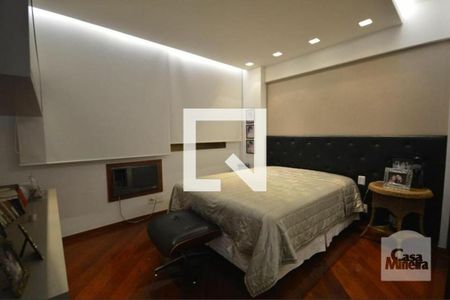 Apartamento à venda com 276m², 4 quartos e 4 vagasQuarto 2