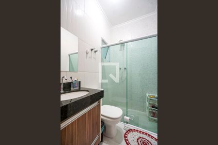 Casa à venda com 120m², 3 quartos e 2 vagasBanheiro social