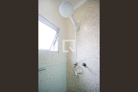 Casa à venda com 120m², 3 quartos e 2 vagasChuveiro