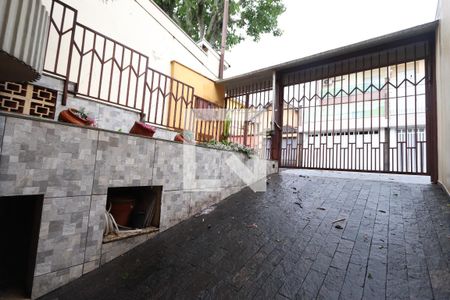 Casa à venda com 100m², 3 quartos e sem vagaJardim - Entrada