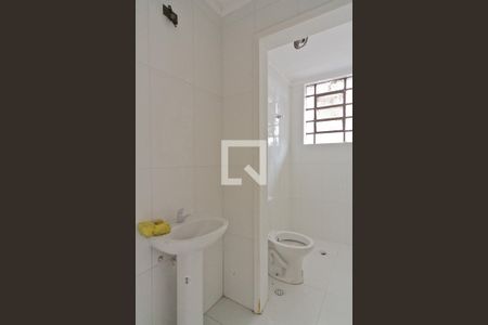 Casa à venda com 310m², 5 quartos e 4 vagas Casa à venda com 310m², 5 quartos e 4 vagasÁrea de Serviço