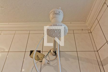 Casa à venda com 310m², 5 quartos e 4 vagas Casa à venda com 310m², 5 quartos e 4 vagasCasa de hóspede - banheiro