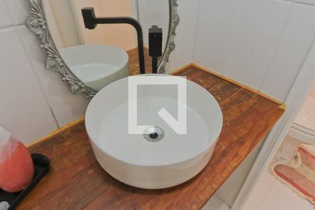 Lavabo de casa à venda com 5 quartos, 310m² em Parque Sao Domingos, São Paulo