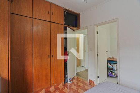 Casa à venda com 310m², 5 quartos e 4 vagas Casa à venda com 310m², 5 quartos e 4 vagasSuíte