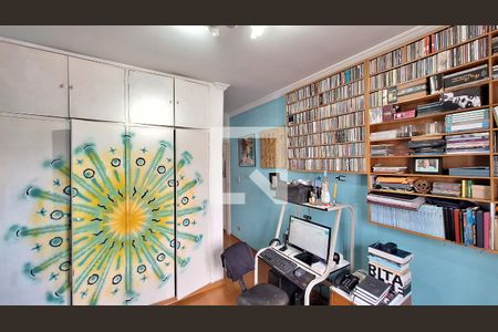 Casa à venda com 209m², 3 quartos e 2 vagasQuarto 2