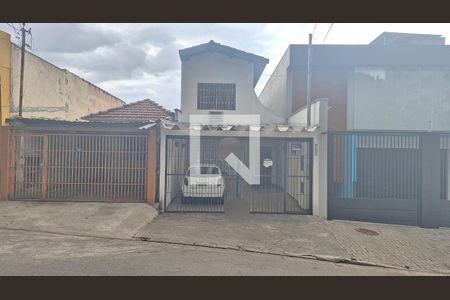 Casa à venda com 209m², 3 quartos e 2 vagasPlaca