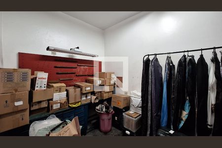 Casa à venda com 209m², 3 quartos e 2 vagasDepósito