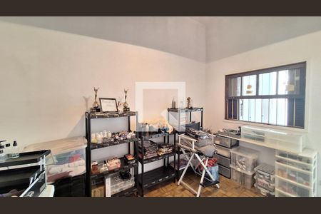 Casa à venda com 209m², 3 quartos e 2 vagasQuarto de Serviço