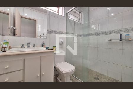 Casa à venda com 209m², 3 quartos e 2 vagasBanheiro Social 1