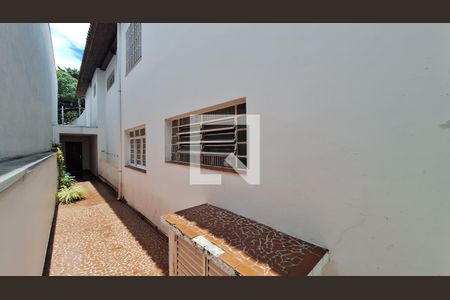 Casa à venda com 209m², 3 quartos e 2 vagasQuintal