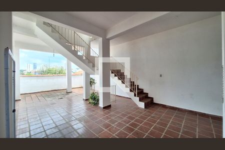 Casa à venda com 209m², 3 quartos e 2 vagasGaragem