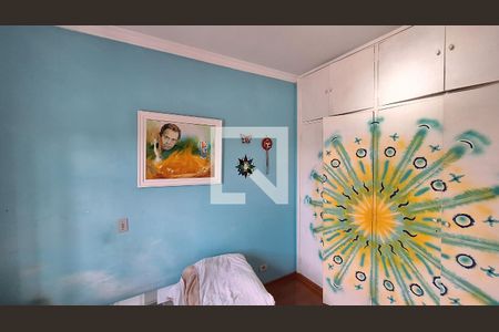 Casa à venda com 209m², 3 quartos e 2 vagasQuarto 2