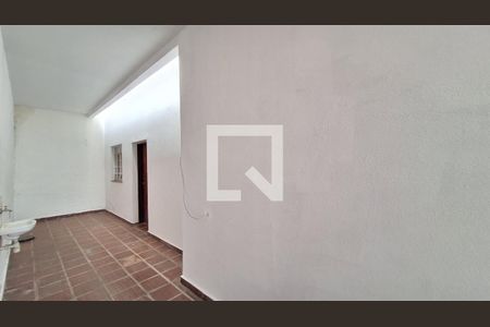 Casa à venda com 209m², 3 quartos e 2 vagasCorredor
