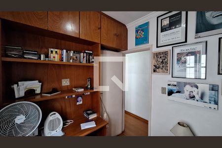 Casa à venda com 209m², 3 quartos e 2 vagasQuarto 1