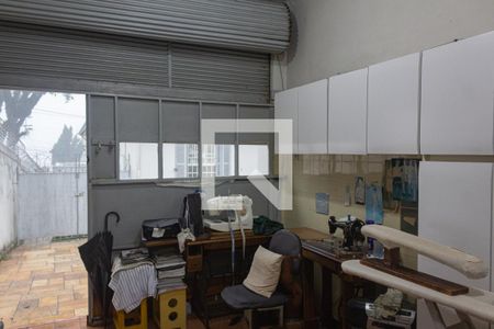 Casa à venda com 540m², 3 quartos e 6 vagasQuarto de Serviço