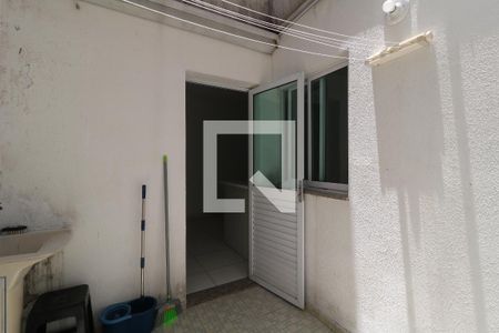 Apartamento para alugar com 54m², 2 quartos e 1 vagaÁrea de Serviço